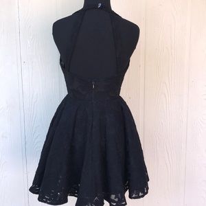 BEBE CROCHET HALTER NECK BACKLESS BLACK MINI DRES